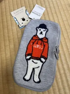 本日限定値下げ！　新品　ポーチ　くまさん