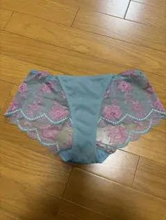 Item thumbnail for item a084ef5b-553b-4cf7-918c-3ffffc5abf62