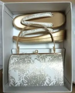 Item thumbnail for item 23141723-eec6-458e-a524-aa05290d0acb