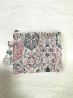 Item thumbnail for item 17f5bb6f-258a-42ee-8422-13c62cff2d27