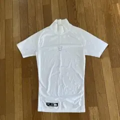 アンダーアーマー　Tシャツ