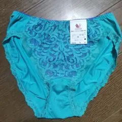 Item thumbnail for item f49a1c6f-41d2-4d83-9182-fbfe854e2364