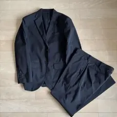 UNIQLO スーツ　上下セット　ブラック　美中古