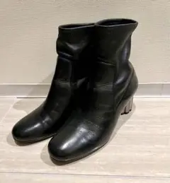フェラガモ ブーツ 35サイズ 袋付き 美品