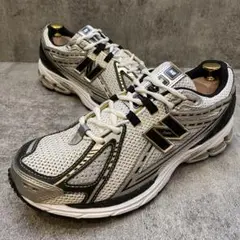 ✨美品✨ニューバランス NEW BALANCE M1906RA【28】シルバー