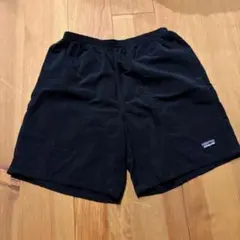 Patagonia 黒 ショートパンツ
