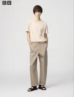 ユニクロ UNIQLO ワイドフィットチノ 73㎝ワイドパンツ ベージュ