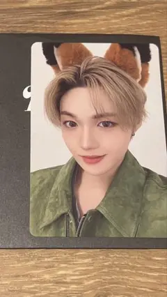 Item thumbnail for item 84ba1e4a-0230-4e9e-9dc0-adf39c83f254