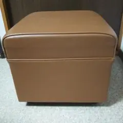 スツール