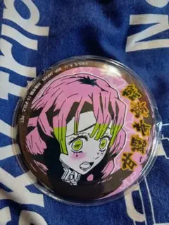 アニメキャラクター 缶バッジ ピンク