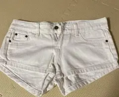 ホワイト ショートパンツ L