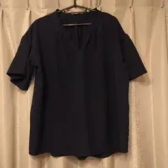 ダークブルー 半袖シャツ フリル付き