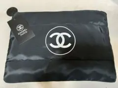 CHANEL シャネル ノベルティ 小物入れ 黒 ポーチ　クラッチバッグ
