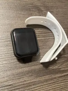 新品 スクエア型スマートウォッチ 心拍数モニタリング