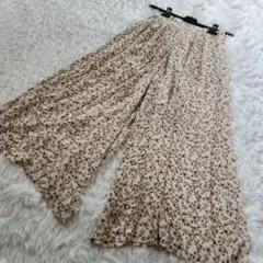 ヘザー Heather ガウチョパンツ ワイドパンツ 花柄 総柄 アイボリー F