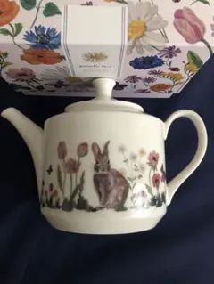 アフタヌーンティー　ナタリーレテ　ティーポット