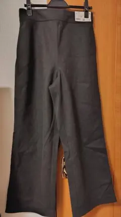 ブラッシュドジャージーパンツ　ユニクロ