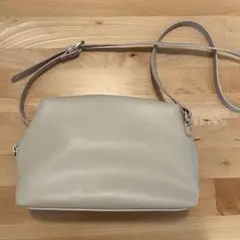 GU ハンドバッグベージュ