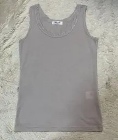 ˚✧₊美品˚✧₊ OFUON オフオン　ビジュー付きタンクトップ　グレー　38