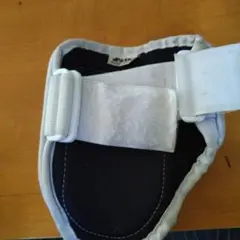 ホワイト エルボーガード ベルクロ式