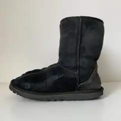 ugg アグ クラシックショート ムートンブーツ 25 ブラック