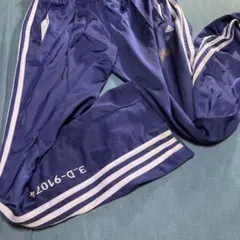 adidas ネイビー ピステパンツ
