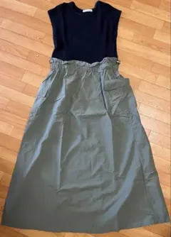 ノースリーブロングワンピース