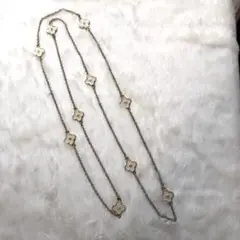 ネックレス　小花　白　花　デート　クローバー　四つ葉