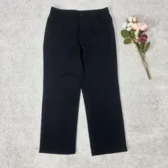 ストレートパンツ　スラックス調　ブラック　黒　サイドポケット　金ラインボタン