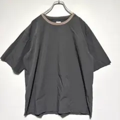 カレント　グレー クルーネック Tシャツ　ナイロン素材90% 半袖　美品