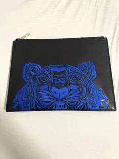 Item thumbnail for item 65f0a7c7-8292-4372-a8b0-e6f72d6ef2ed