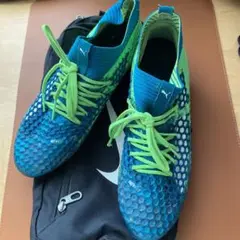 PUMAフィーチャーサッカースパイク