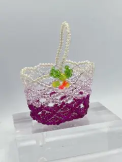 グレープソーダなミニチュアかご　ビーズのかご　ミニミニバスケット　買い物かご
