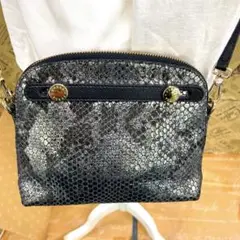 Item thumbnail for item d0ef40de-7b6b-4a05-85d0-db93a6305e9b
