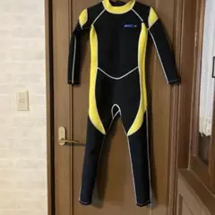 ウェットスーツ　キッズ150 2.5mm 男の子 女の子 上下一体型