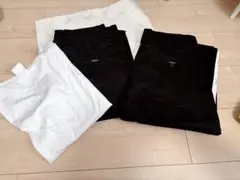 黒のチノパン30 33 2枚セット ＋ 半袖Tシャツ