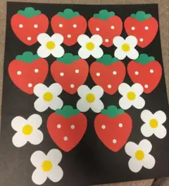 壁面飾り いちごとお花