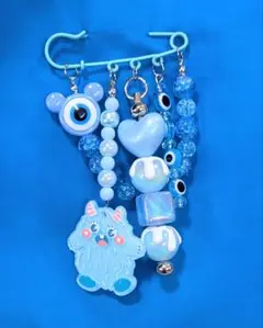 青系モンスターキャラクター付きチャーム