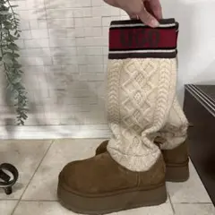 Item thumbnail for item 8d804aea-a1e8-4d9c-b444-adfb6115d3d7