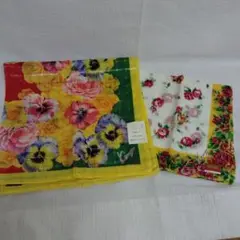 ✿KENZOケンゾー 花柄大判＋普通判ハンカチ2枚セット未使用保管品✿