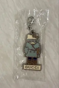 GUCCI チャーム キティ ハローキティ