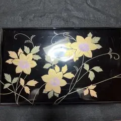 花の装飾 木製トレイ