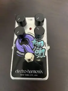 Item thumbnail for item fd61bda8-e6b3-4cfc-b2ed-e5ff01947627