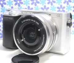 極美品❤️SONY α6400 パワーズームキット❤️Wi-Fi内蔵❤️すぐ使える❤️