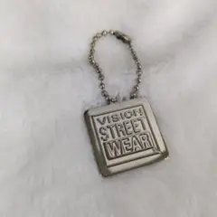 VISION STREET WEAR ヴィジョンストリートウェア　キーホルダー