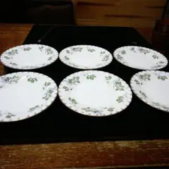 Bone China 葉模様の皿 6枚セット