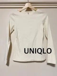 UNIQLO ユニクロ　長袖トップス　長袖Tシャツ　長袖カットソー　アイボリー