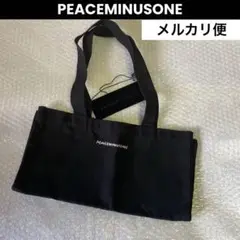 PEACEMINUSONE - PEACEMINUSONE　メッセンジャーバッグ　⭐︎正規品⭐︎新品未使用⭐︎ PEACEMINUSONE メッセンジャーバッグ ⭐︎正規品⭐︎新品未使用⭐︎