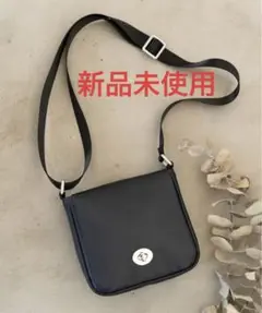 【DEVICE＋】カウレザー フロントバックル ミニショルダーバッグ