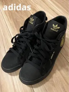 美品 adidas アディダス ハイカット スニーカー